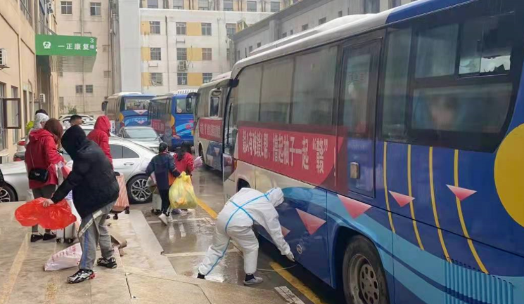 鷹潭長運:順利完成運送援昌醫(yī)護人員返程任務