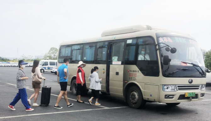 萍鄉(xiāng)長運:武功山旅游專線 打造交旅合作優(yōu)質(zhì)品牌