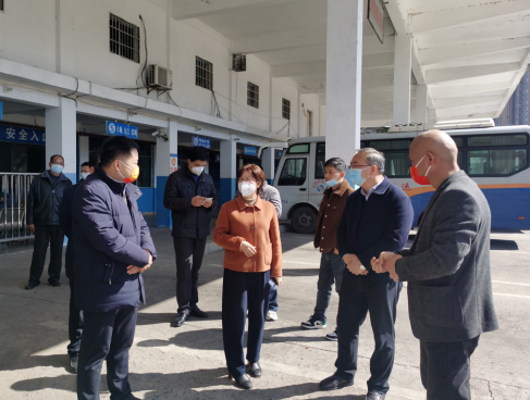 撫州長運:省市場監(jiān)管局領(lǐng)導蒞臨撫州客運總站督導春運工作