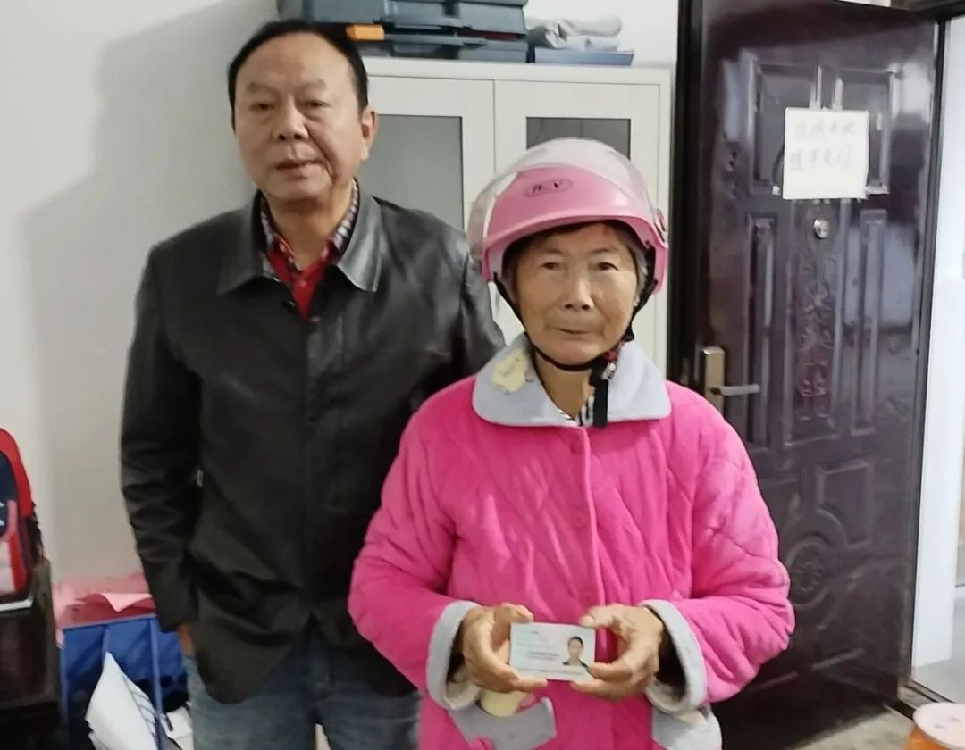 景德鎮(zhèn)長(zhǎng)運(yùn):拾金不昧暖人心