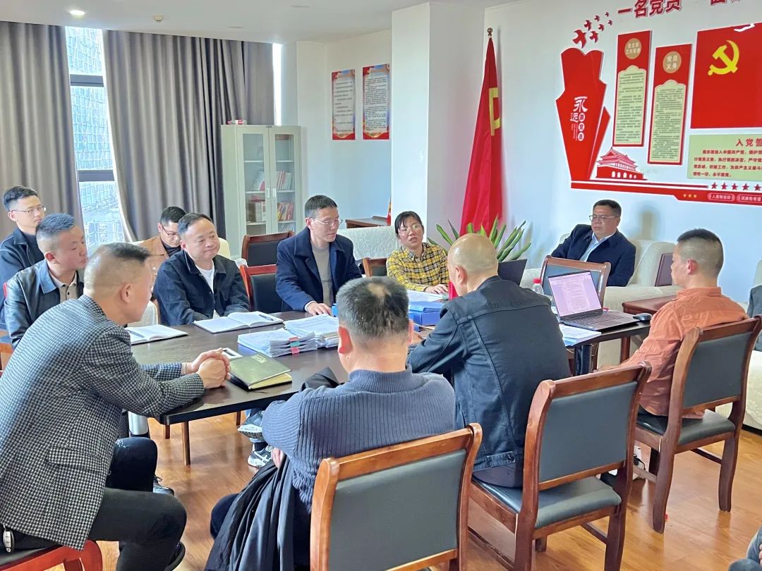 鄱陽(yáng)長(zhǎng)運(yùn) 順利通過(guò)質(zhì)量、道路交通安全管理體系年度監(jiān)督審核