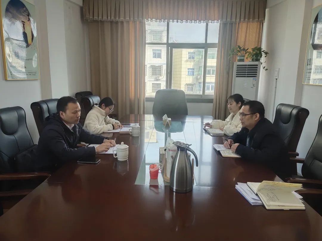 撫州長運(yùn):市檔案局執(zhí)法檢查組前來開展檔案行政執(zhí)法監(jiān)督檢查?