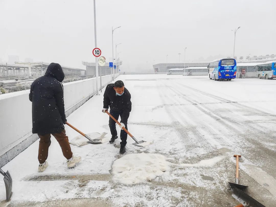 馬鞍山長(zhǎng)客:大雪寒潮 溫暖護(hù)航