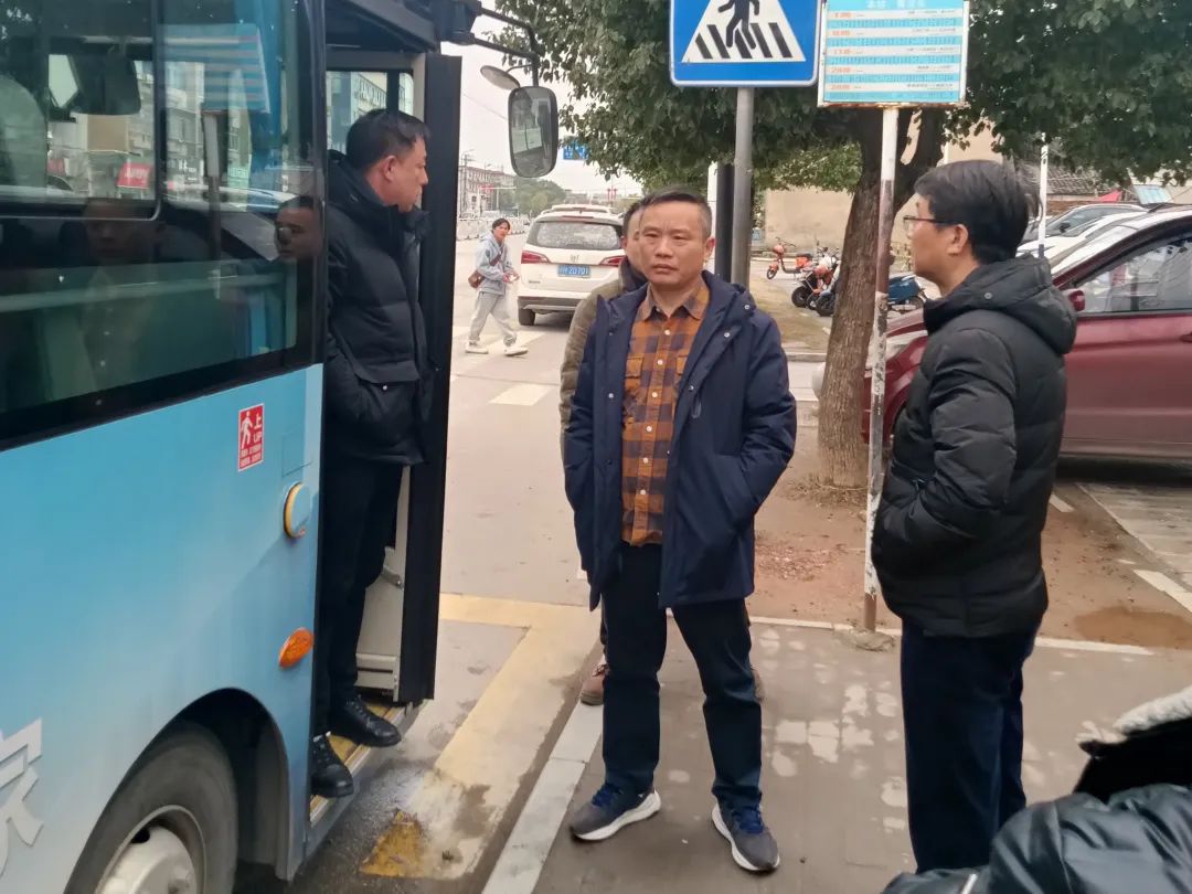 景德鎮(zhèn)長(zhǎng)運(yùn)：調(diào)研公交班線道路安全風(fēng)險(xiǎn)管控